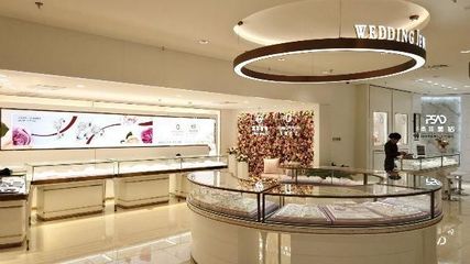 菜百首饰总店全新升级 珠宝“快消化”背后的一场定位博弈